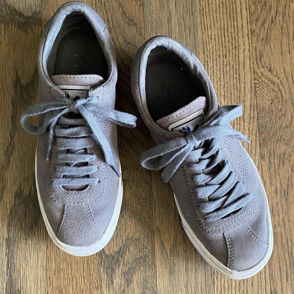 SUPERGA | Unisex gray suede sneakers for boys or girls. In great condition.